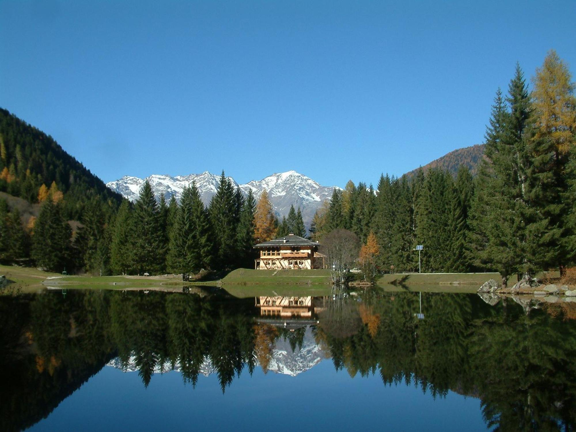 Residence Ca' Delle Margherite Pellizzano Esterno foto